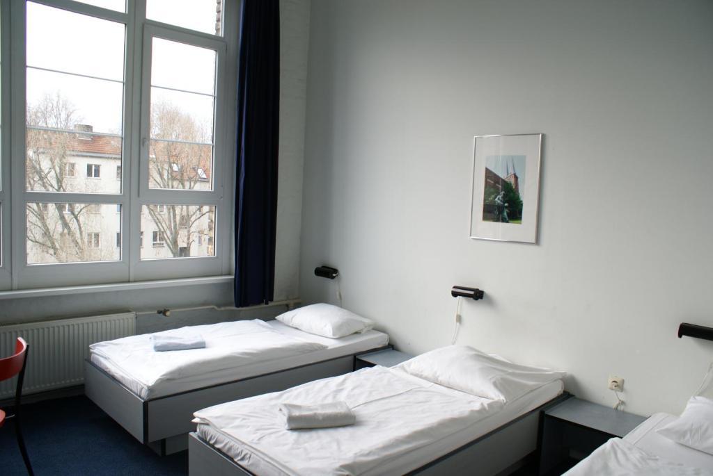 Hotel Transit Берлин Номер фото